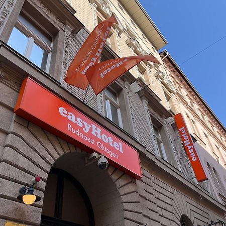 Easyhotel Budapest Oktogon מראה חיצוני תמונה